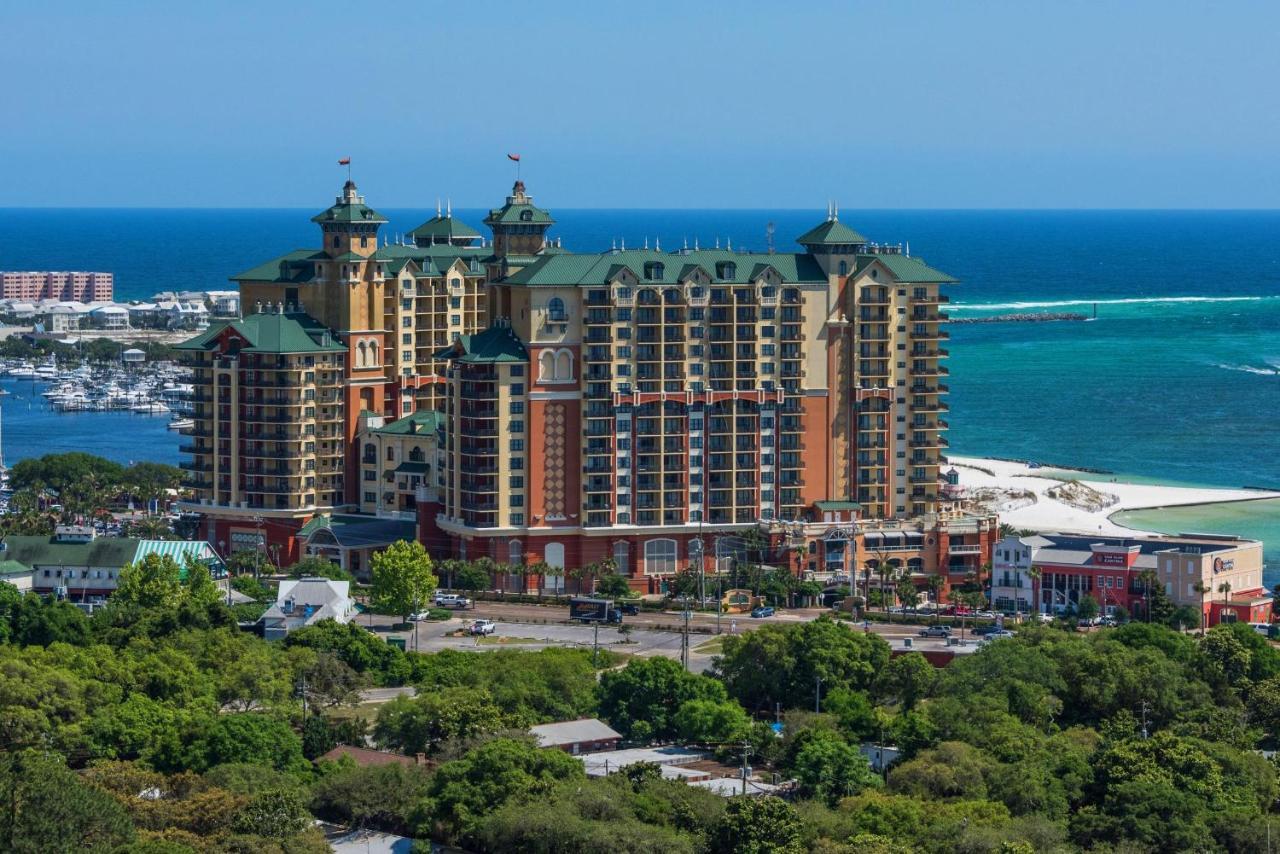 Emerald Grande W223 Дестин Екстериор снимка